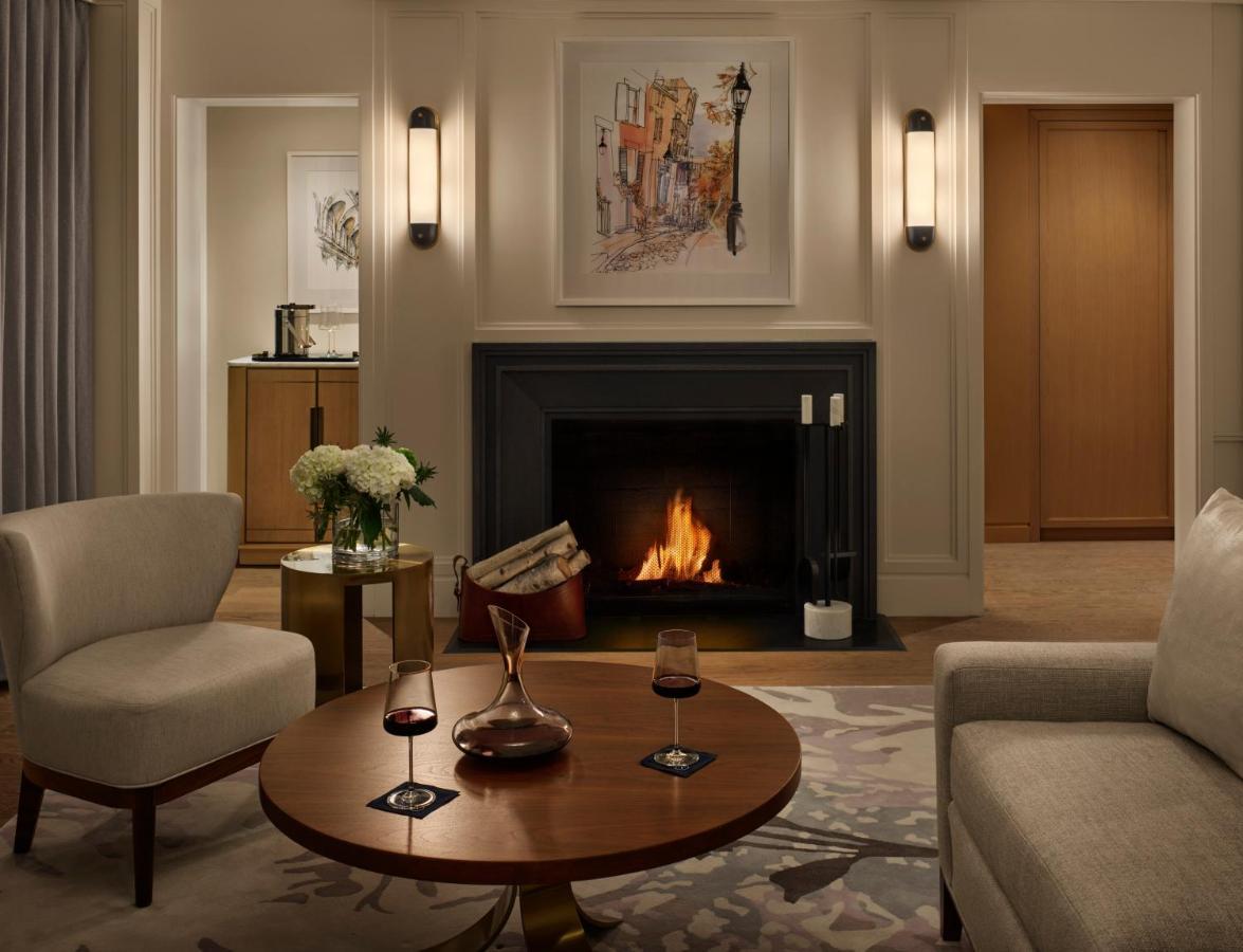 The Newbury Boston Hotel Kültér fotó A living room at The Ritz-Carlton, Washington, D.C.