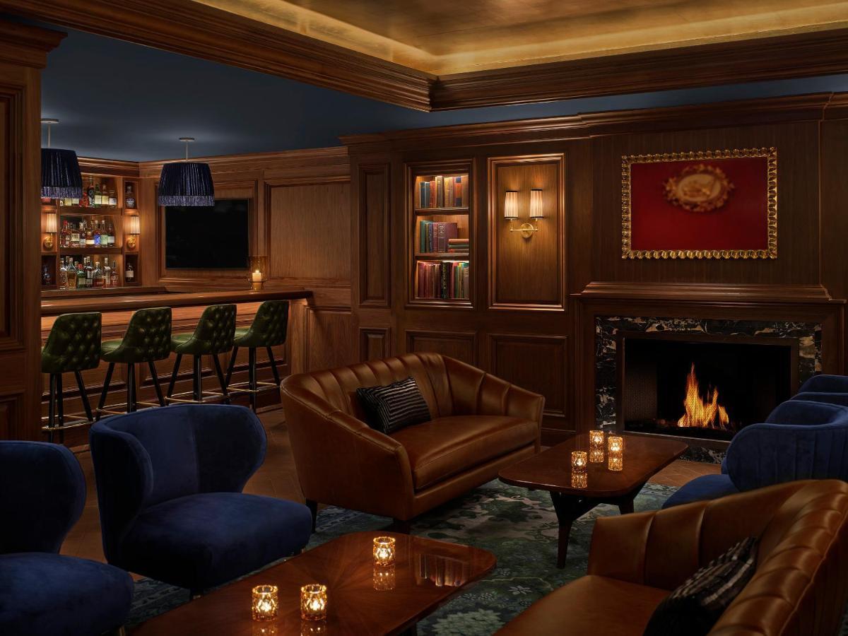 The Newbury Boston Hotel Kültér fotó The Library at The Ivy