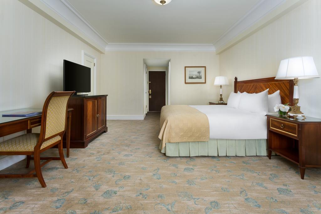 The Newbury Boston Hotel Kültér fotó A room at the Waldorf Astoria New York